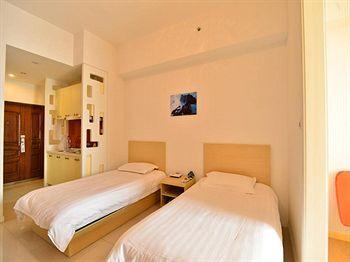 Greentree Alliance Anting Zhaofeng Road Subway Station Hotel