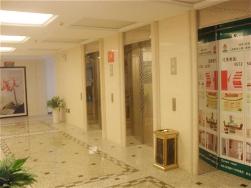Greentree Alliance Anting Zhaofeng Road Subway Station Hotel