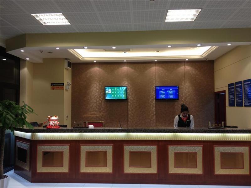 Hotel Greentree Alliance Anting Zhaofeng Road Subway Station 3*