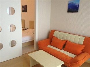 Greentree Alliance Anting Zhaofeng Road Subway Station Hotel