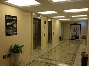 Greentree Alliance Anting Zhaofeng Road Subway Station 3*